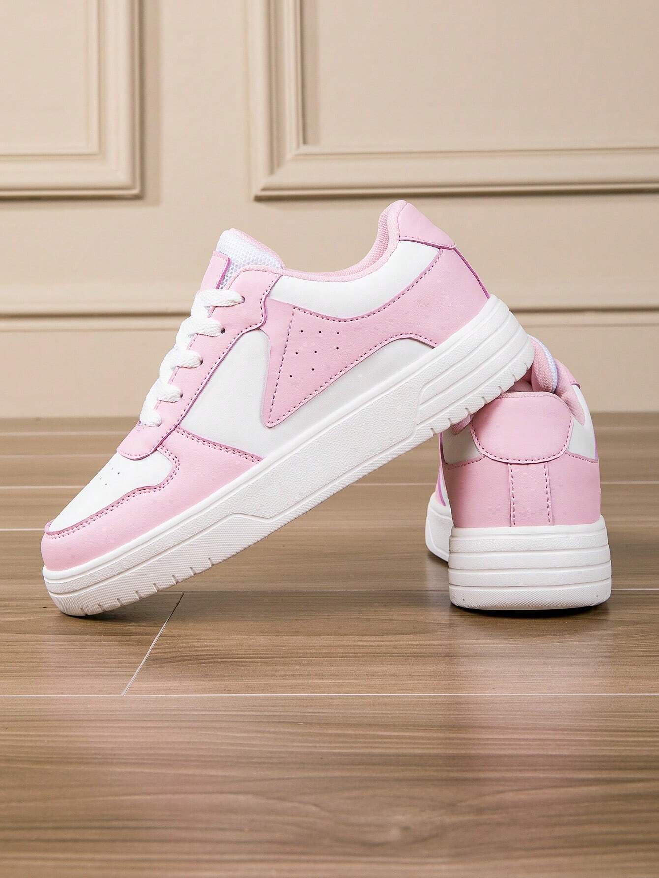 Lorynka – Élégance douce urbaine