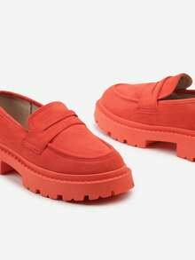 AZALURA — Élégance urbaine moderne